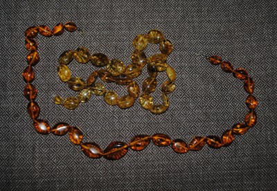 Colliers d'ambre