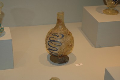   Verre décoré, exposition "Fragile"